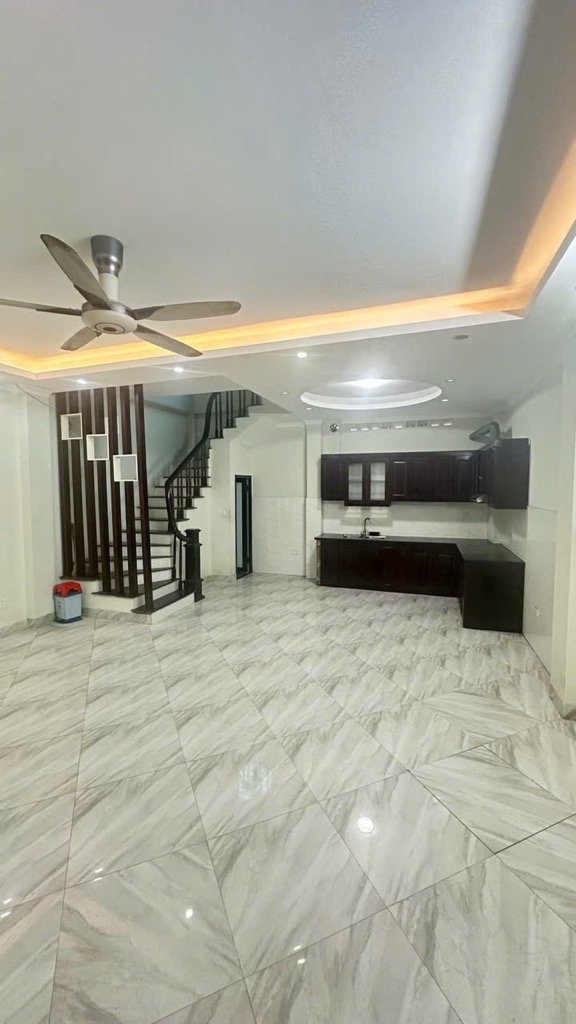 CHỈ NHỈNH 150 TRIỆU/ M2 NHÀ MINH KHAI -BẮC TỪ LIÊM –DÂN XÂY CHẮC CHẮN.